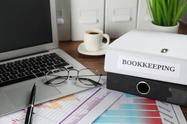5 Reasons Businesses Transition To Professional Bookkeeping Firms